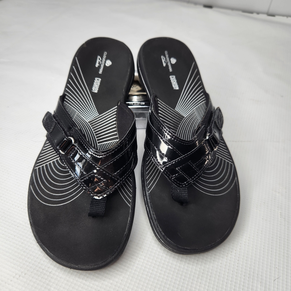 Clarks Sandals Women's 7 M Black Leather Thong Slip On Comfort Toe Loop Strap